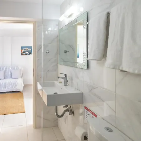 Lägenhet Lydia's West Alikí