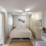 Lydia's West Alikí