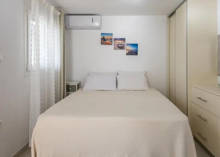 Appartement Lydia's West Alikí